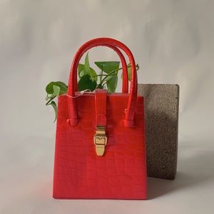 Vintage Red Leather Croc Crossbody Trapeze Purse